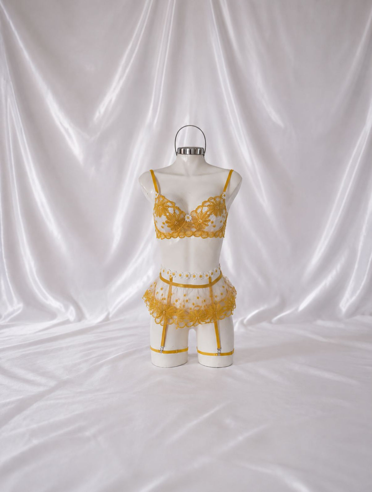 Set de lencería Daisy Amarillo